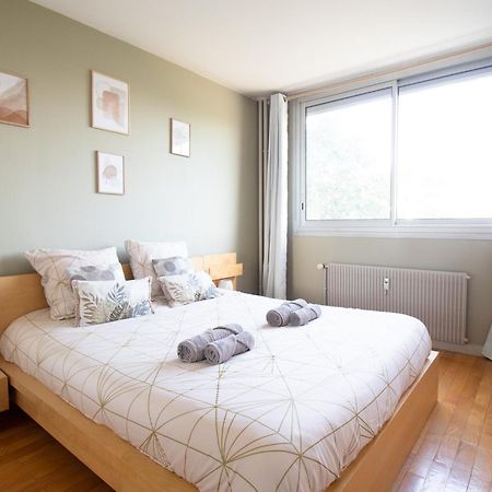 Appartement Spacieux Avec Balcon ブール・ガン・ブレス エクステリア 写真