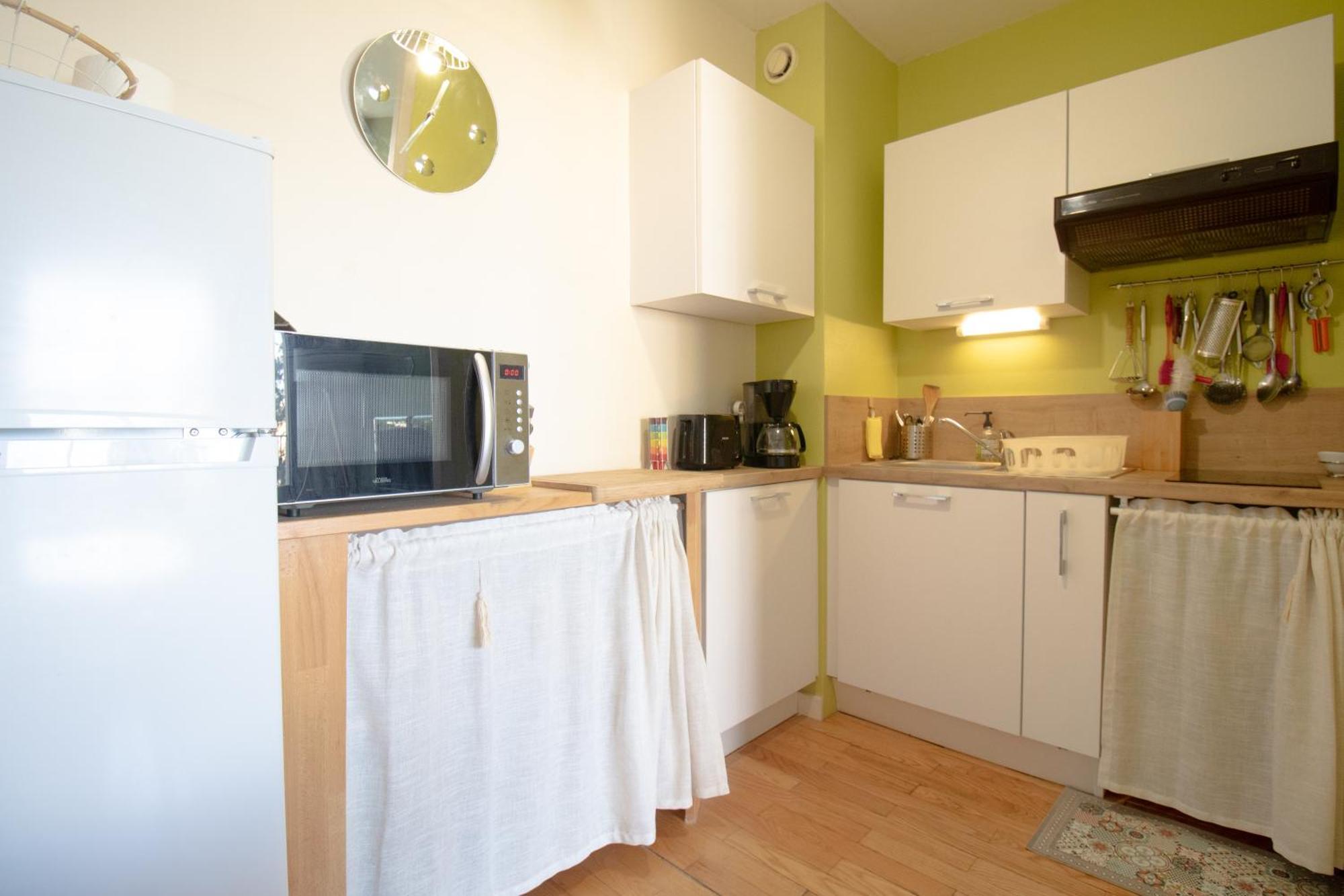 Appartement Spacieux Avec Balcon ブール・ガン・ブレス エクステリア 写真